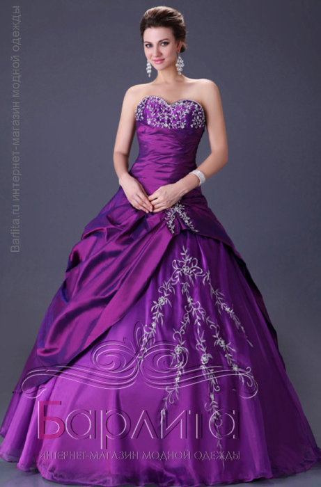 Длинное дизайнерское платье Пышное бальное платье в фиолетовом цвете. Отличный вариант для свадьбы, а также для выпускного бала